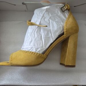 Aldo Elvyne Mustard Yellow Heels